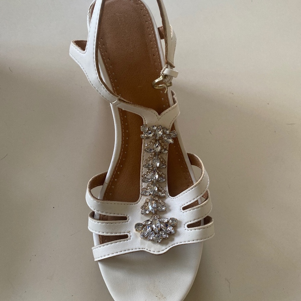 Dress sandals